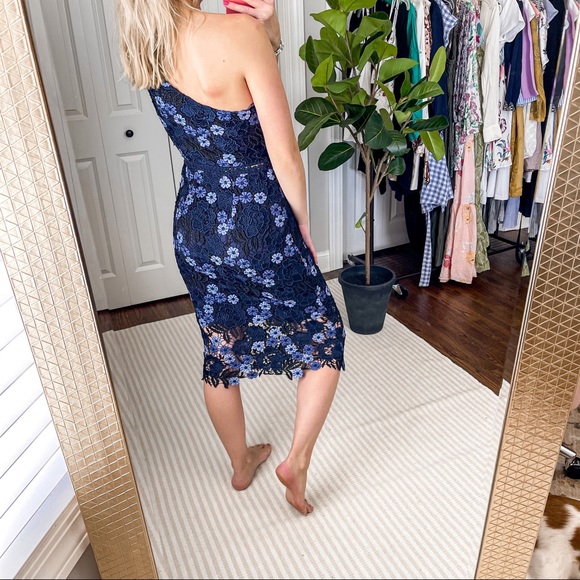 Chi Chi London Lenka One-shoulder Crochet Lace Cocktail Dress In Multi - Picture 3 of 6